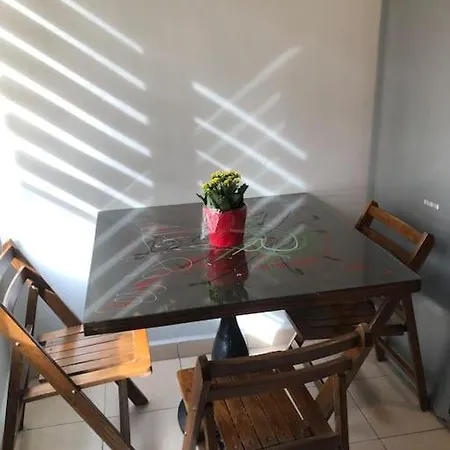Tarihi Kaleici Muethis Lokasyon 2+1 Uygun Fiyat Apartmán