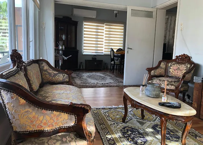 Tarihi Kaleici Muethis Lokasyon 2+1 Uygun Fiyat Antalya