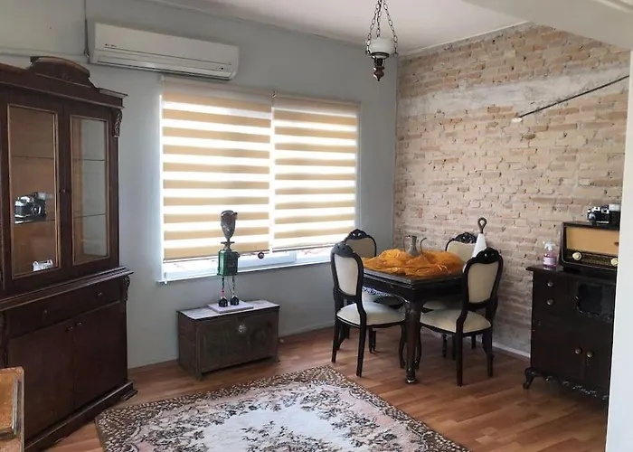 Tarihi Kaleici Muethis Lokasyon 2+1 Uygun Fiyat Апартаменты