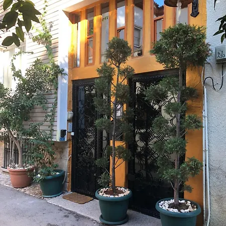 Tarihi Kaleici Muethis Lokasyon 2+1 Uygun Fiyat דירה *