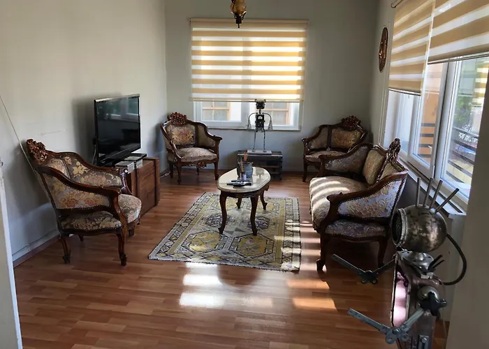 Appartamento Tarihi Kaleici Muethis Lokasyon 2+1 Uygun Fiyat *