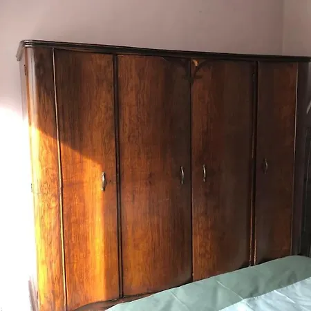 Tarihi Kaleiçi Müthiş Lokasyon 2+1 Uygun Fiyat